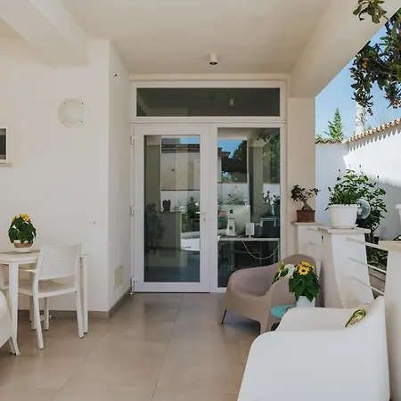 Sece - Luxury Frühstückspension 3*