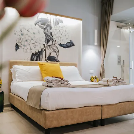 Sece - Luxury Frühstückspension 3*